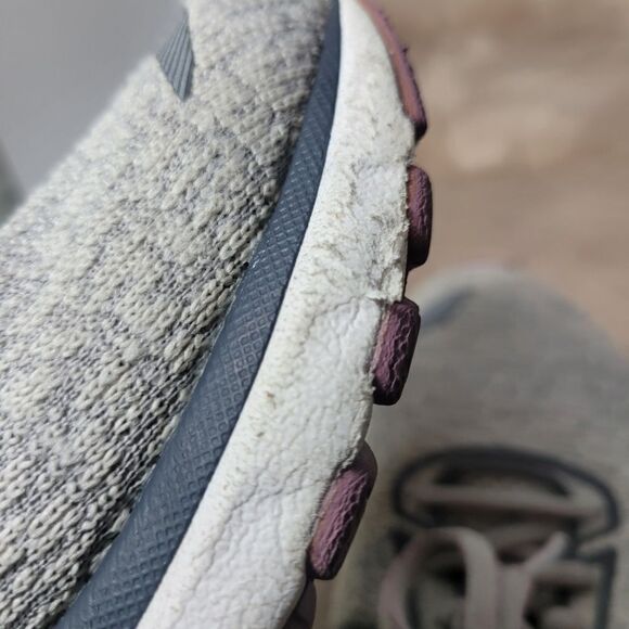 Brooks Adrenaline GTS 20,1202961B030 Women’s Gray Purple Running Shoes Size 9.5 - Picture 11 of 14